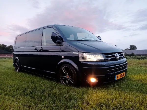 Volkswagen TRANSPORTER 2.0TDI  dubbelcabine 4-Motion DSG 2014 Donkerblauw